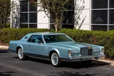 1978-lincoln-mark-v-diamond-jubilee (3).webp